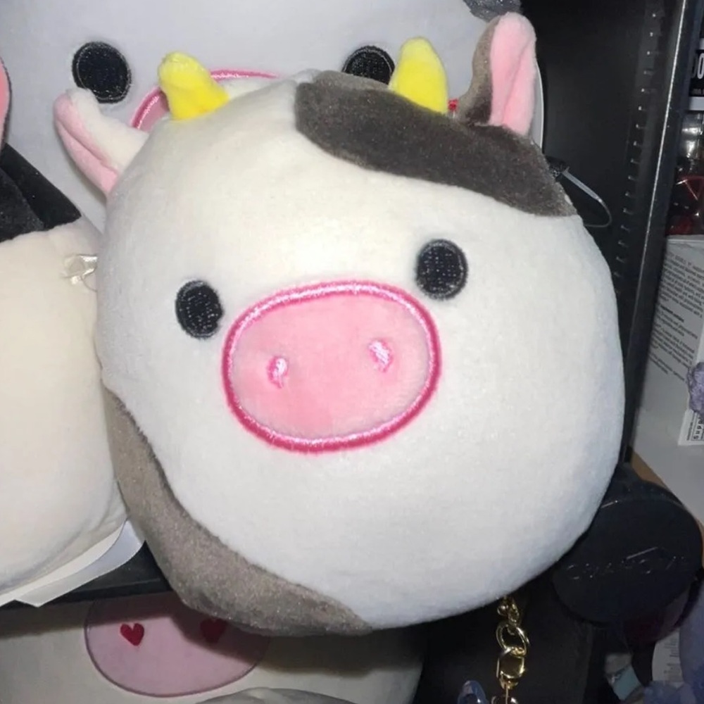 5” Connor the Cow (Claire’s)
